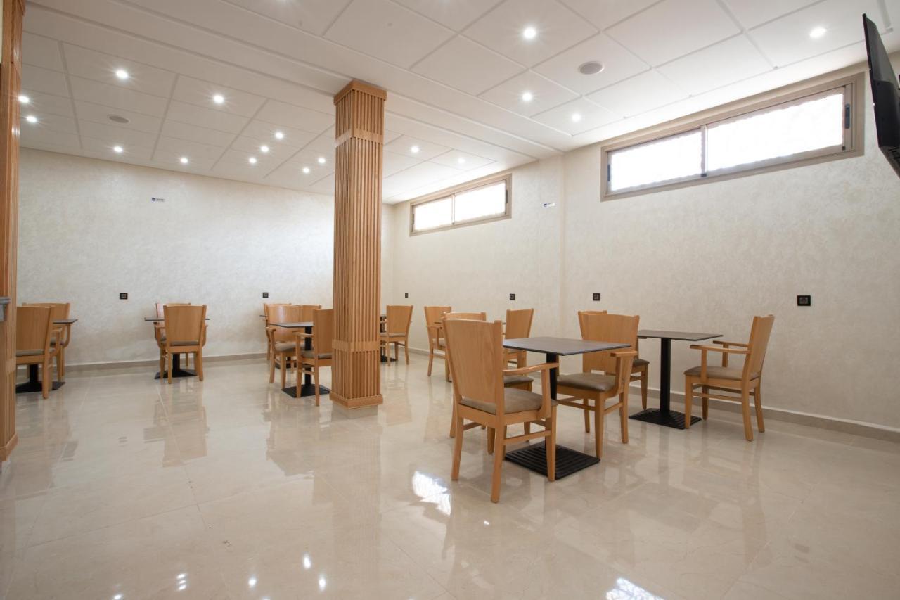 Karam Hotel *